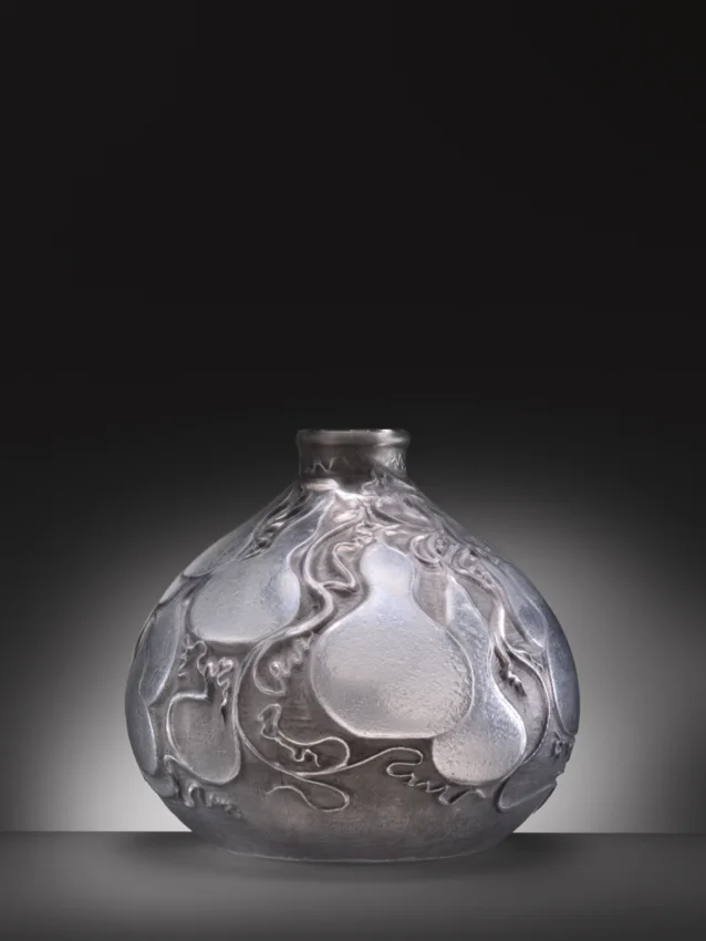 René Lalique (1860-1945) — A lovely R. Lalique patinated vase ‘Courges’